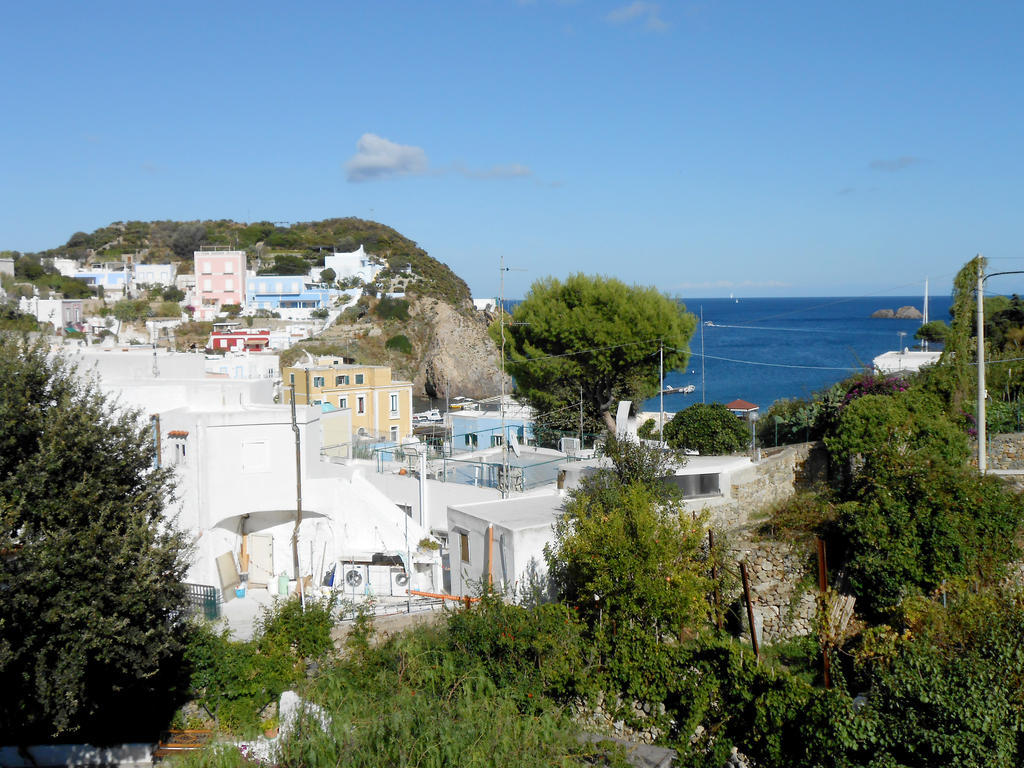 Albergo Le Querce Ponza Exterior photo